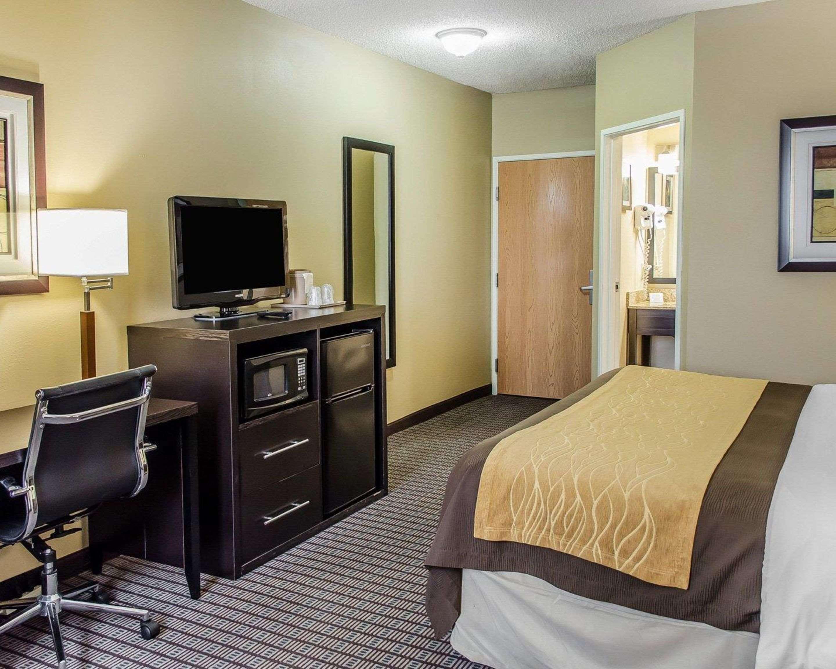 Surestay Plus By Best Western Jonestown Lebanon Valley Exterior foto